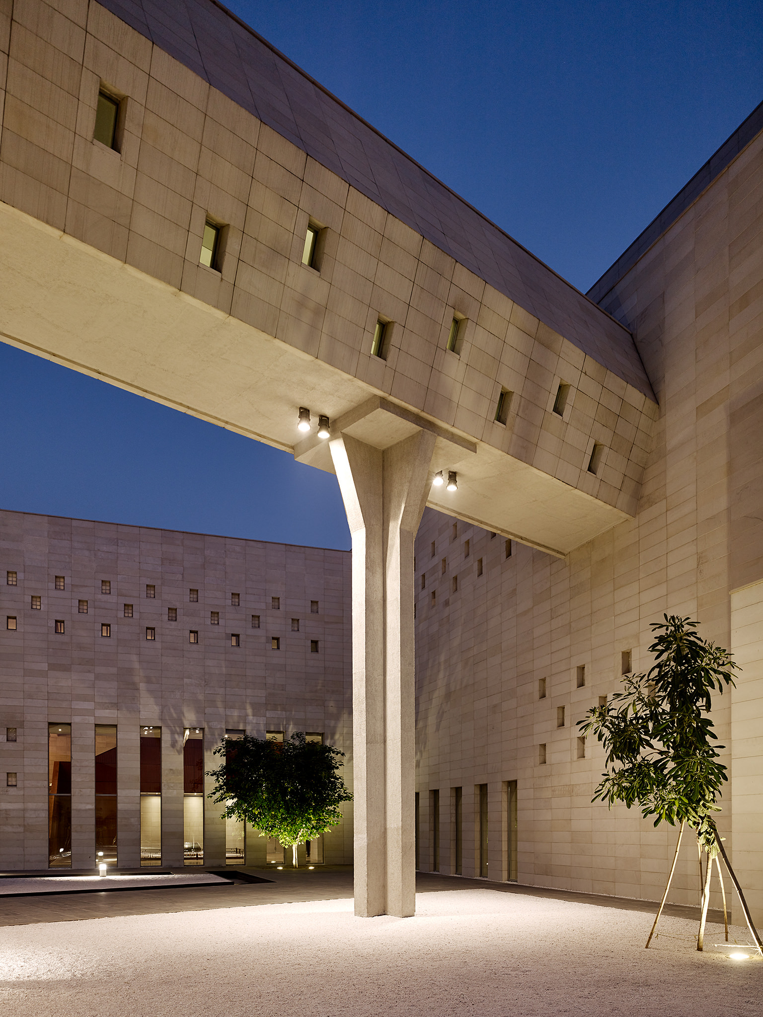 Bihar Museum / Maki and Associates + Opolis